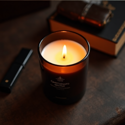 Gentleman's Essence Candle - Tobacco & Vanilla